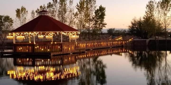 Meoqui Hotel Hacienda Las Marias מראה חיצוני תמונה
